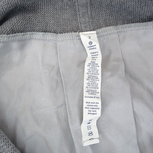 Lululemon Women's Gray Long Sleeve Button Cardigan‎ Size 2 Cashmere Blend Hood - Picture 2 of 5